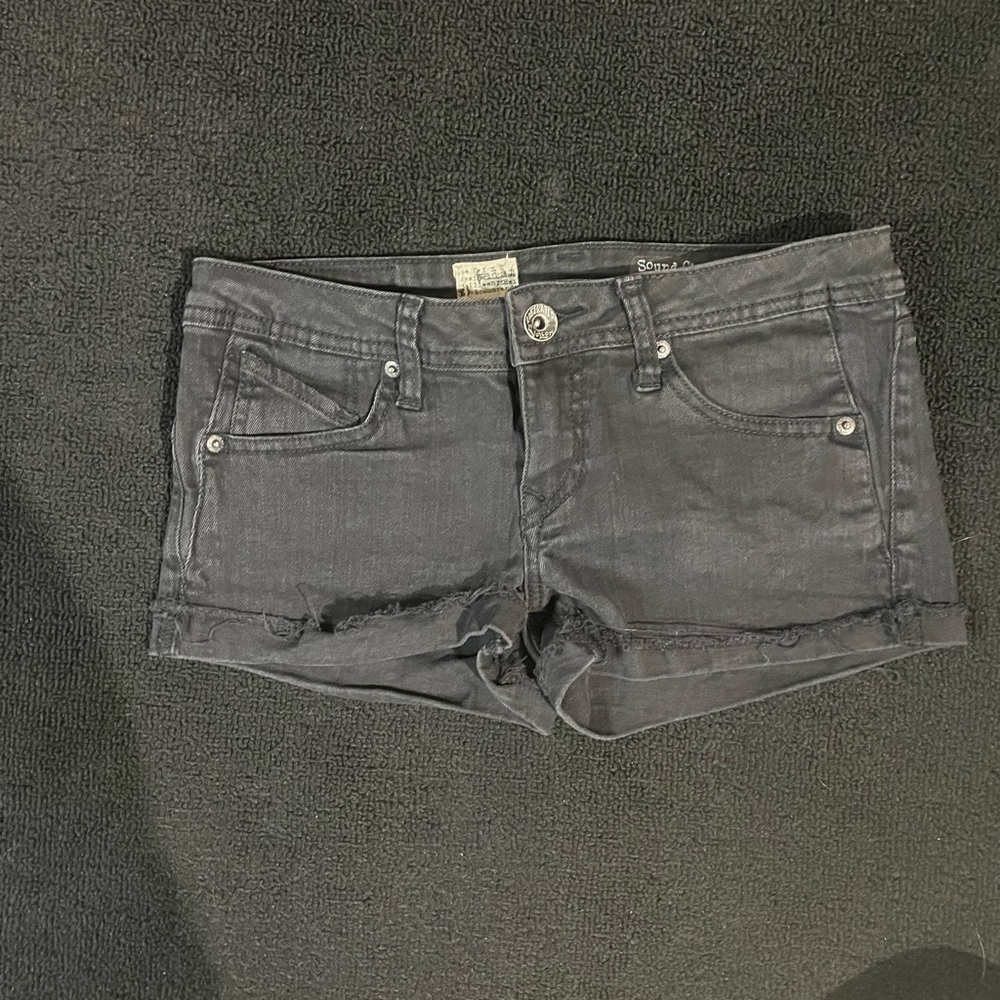 Volcom black Jean shorts size 5 / waist 27